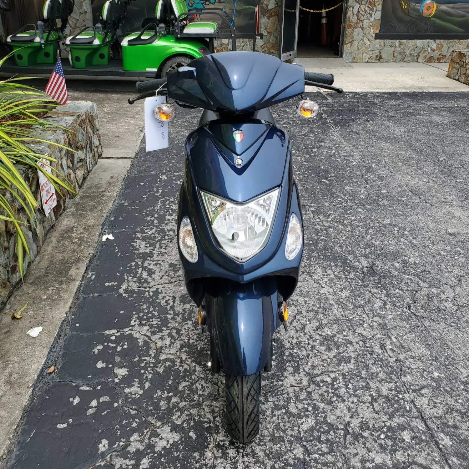 Amigo Beemer 49cc Scooter Fully Assembled