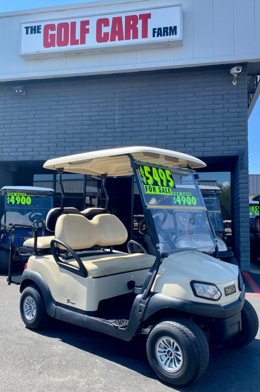 2019 CLUB CAR TEMPO 4 PASSENGER ELECTRIC GOLF CART IN BEIGE