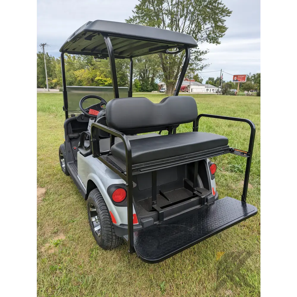 2023 E-Z-GO Valor- Platinum Kryptex Golf Carts