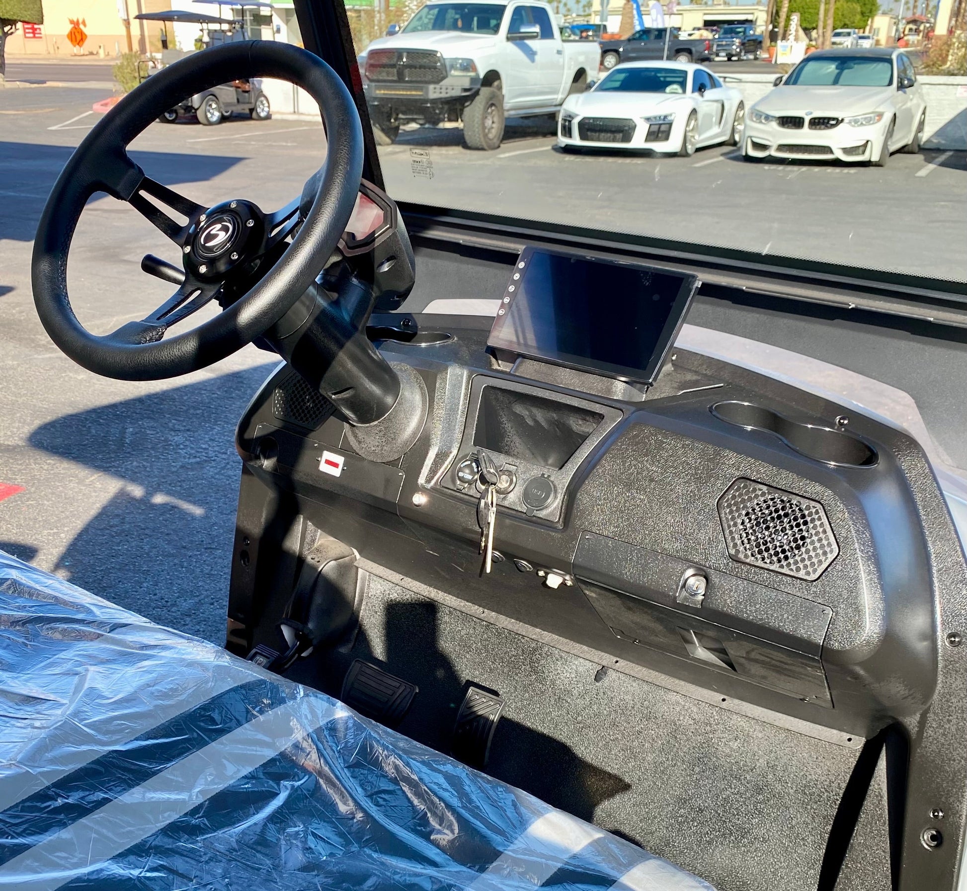 2025 Bintelli Beyond Lite 4 Passenger Golf Cart w/ Lithium Battery & Touchscreen in Gray