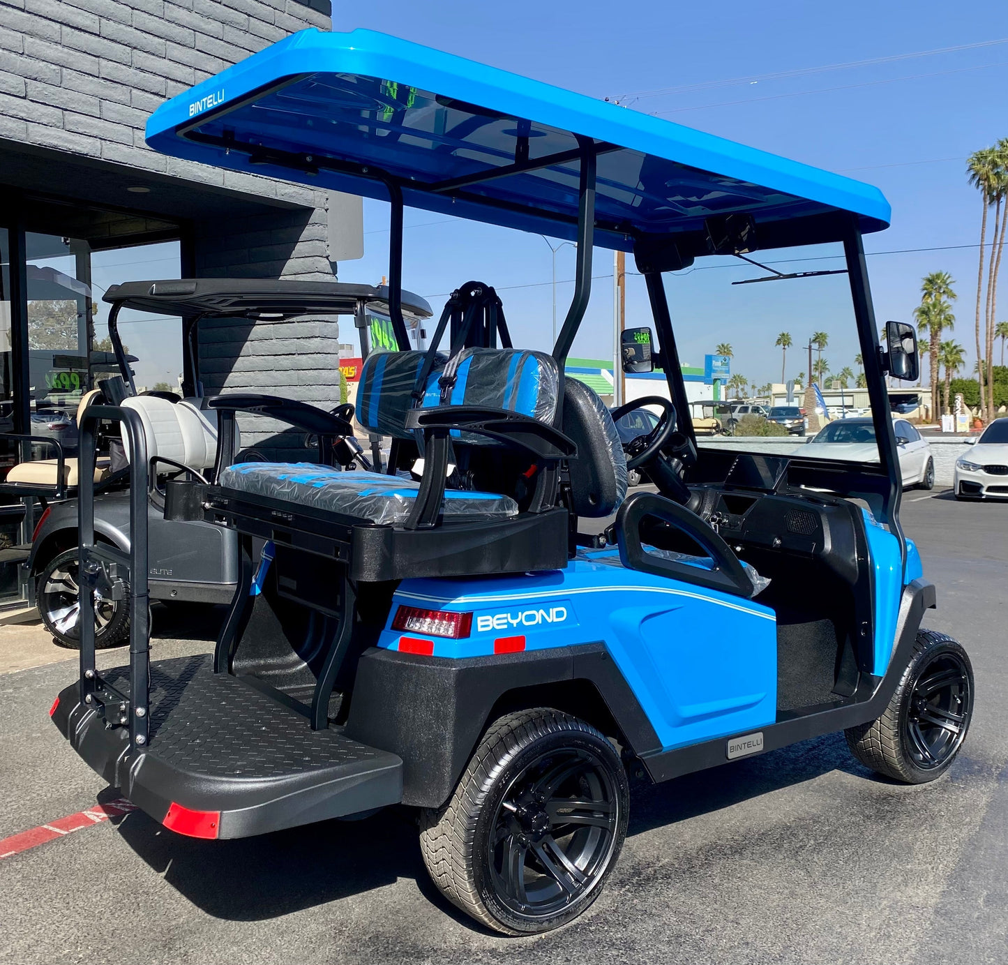 2025 Bintelli Beyond LITE 4 Passenger Golf Cart in Ocean Blue with New 105ah Lithium Battery
