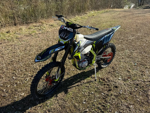 EGL A17 RS NC300 KP Adult Dirt Bike