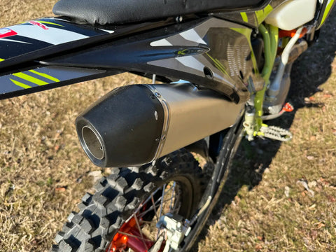 EGL A17 RS NC300 KP Adult Dirt Bike