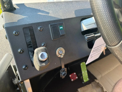 Conqueror 1000 EFI 4X4 6 Seater UTV Side By Side