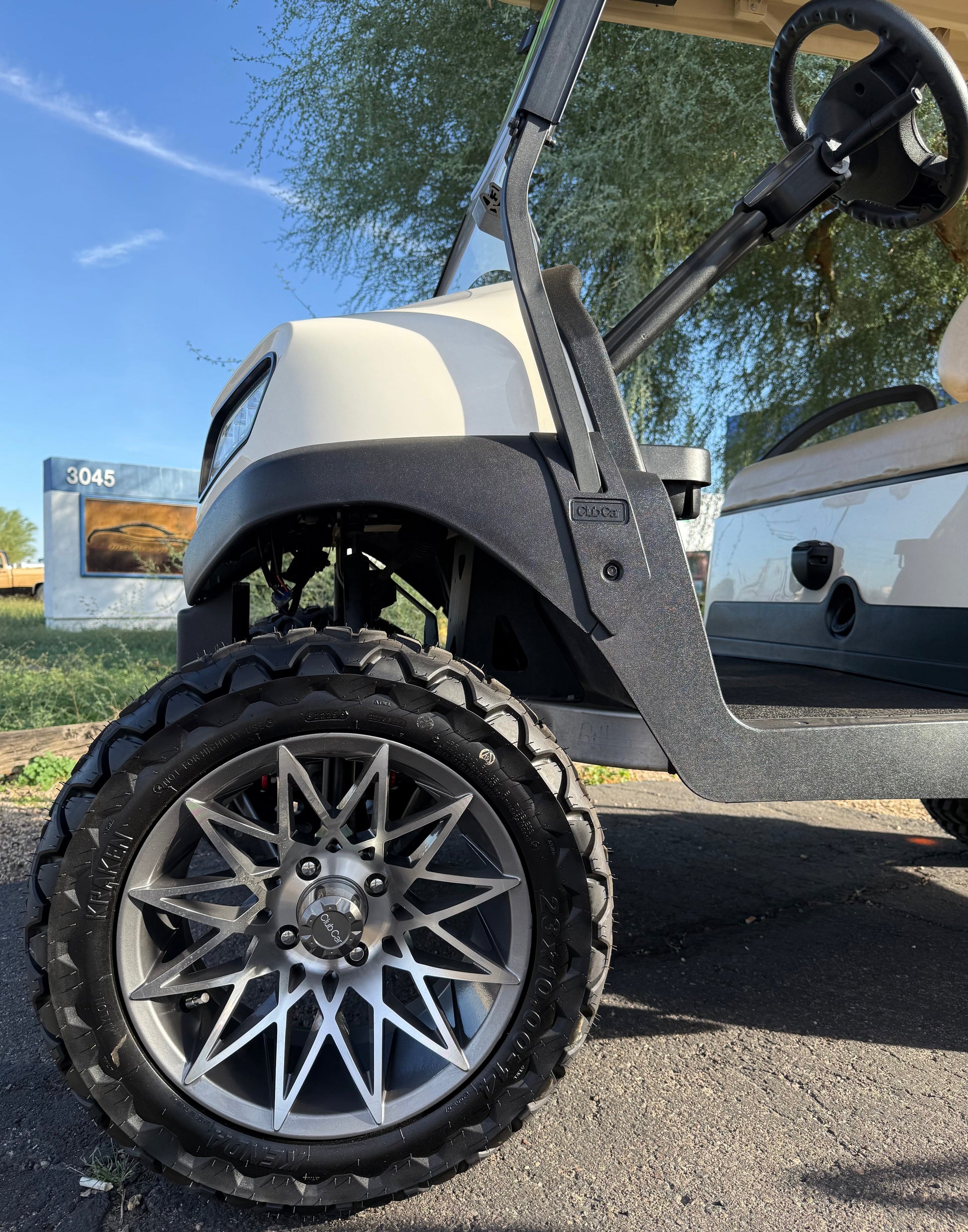 2024 Club Car Tempo in White 4 Passenger Golf Cart