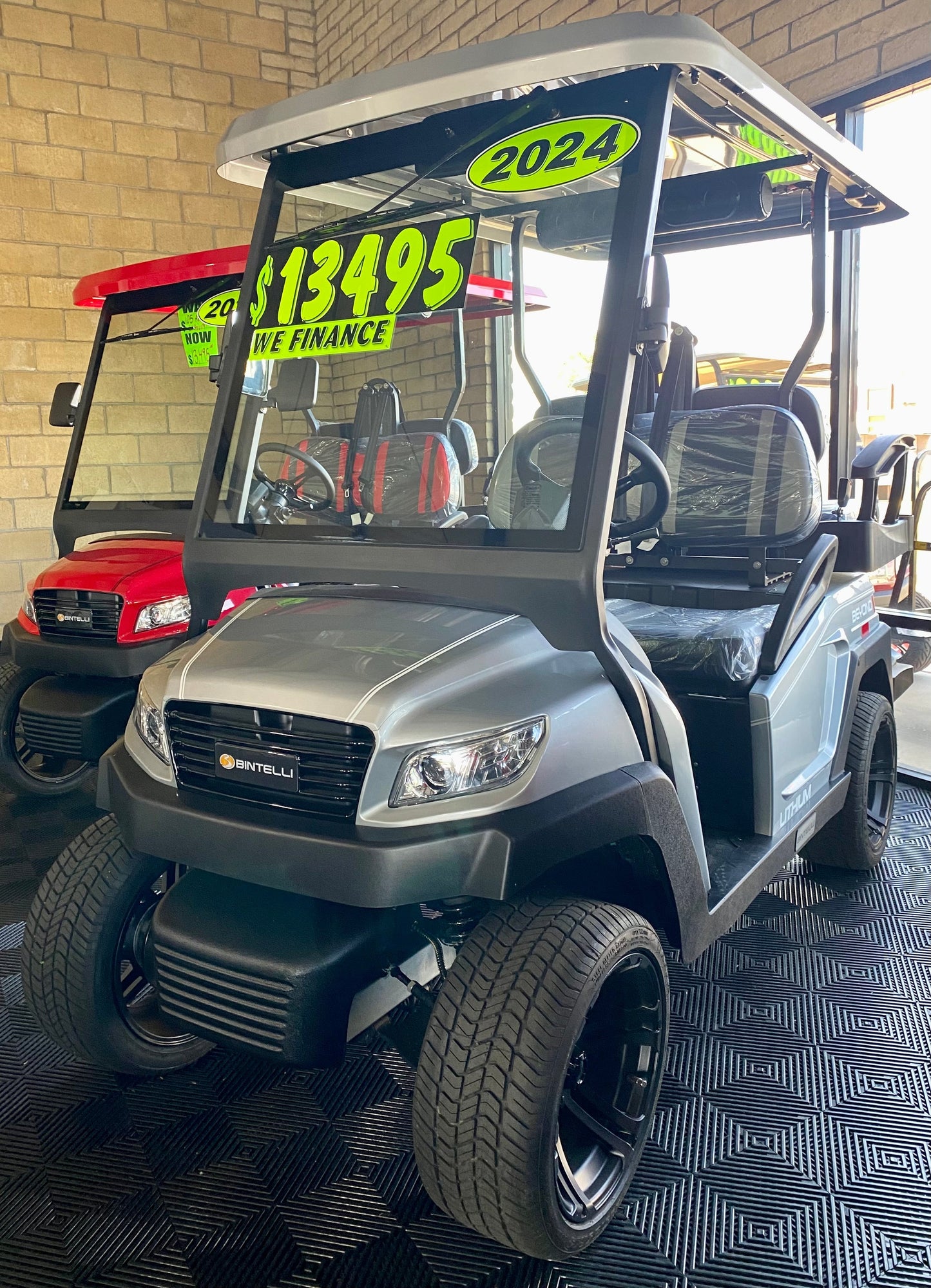 2025 Bintelli Beyond LITE 4 Passenger Golf Cart in Titanium w/ New 105ah Lithium Battery