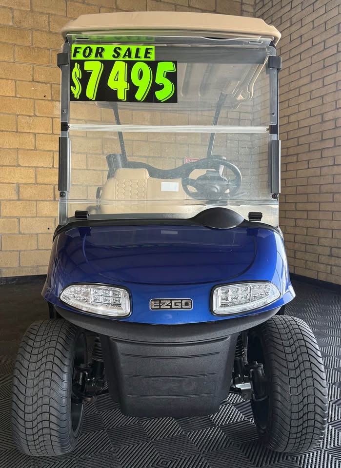 2020 EZGO RXV 4 Passenger Golf Cart w/ Lithium Battery