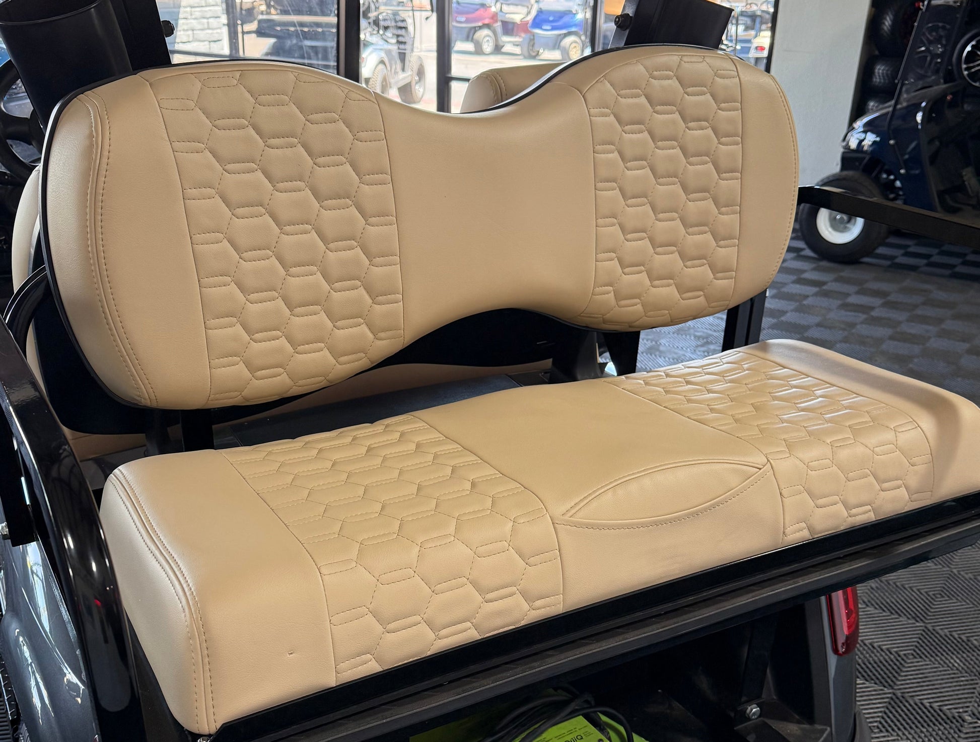 2022 EZGO RXV 4 Passenger Golf Cart w/ Lithium Battery