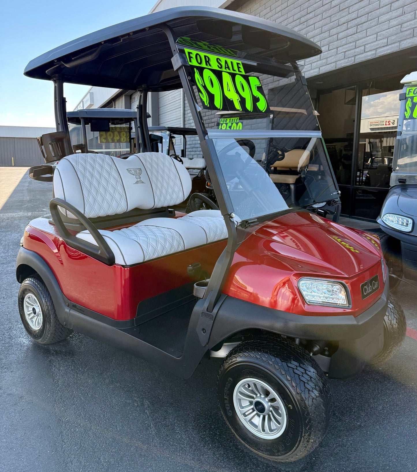 2020 Club Car Tempo 2 Passenger Golf Cart w/ New 48v Lithium Battery